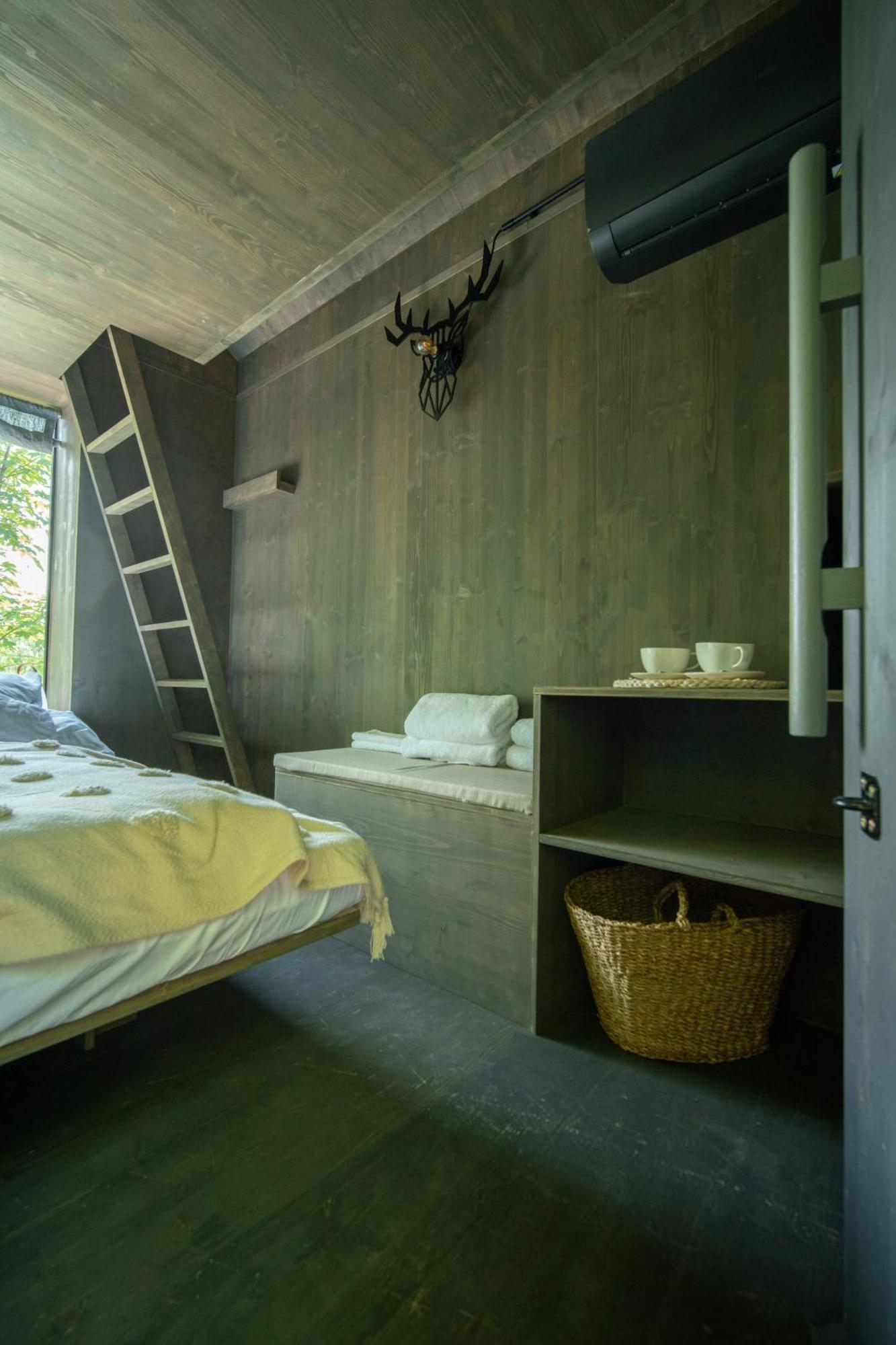 Hrad Kunzov Glamping & Spa & Restaurant Přerov Kültér fotó